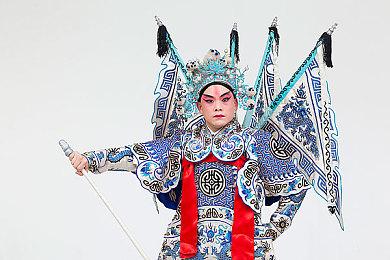 这款VR游戏被Steam强制下架 原因大家都懂